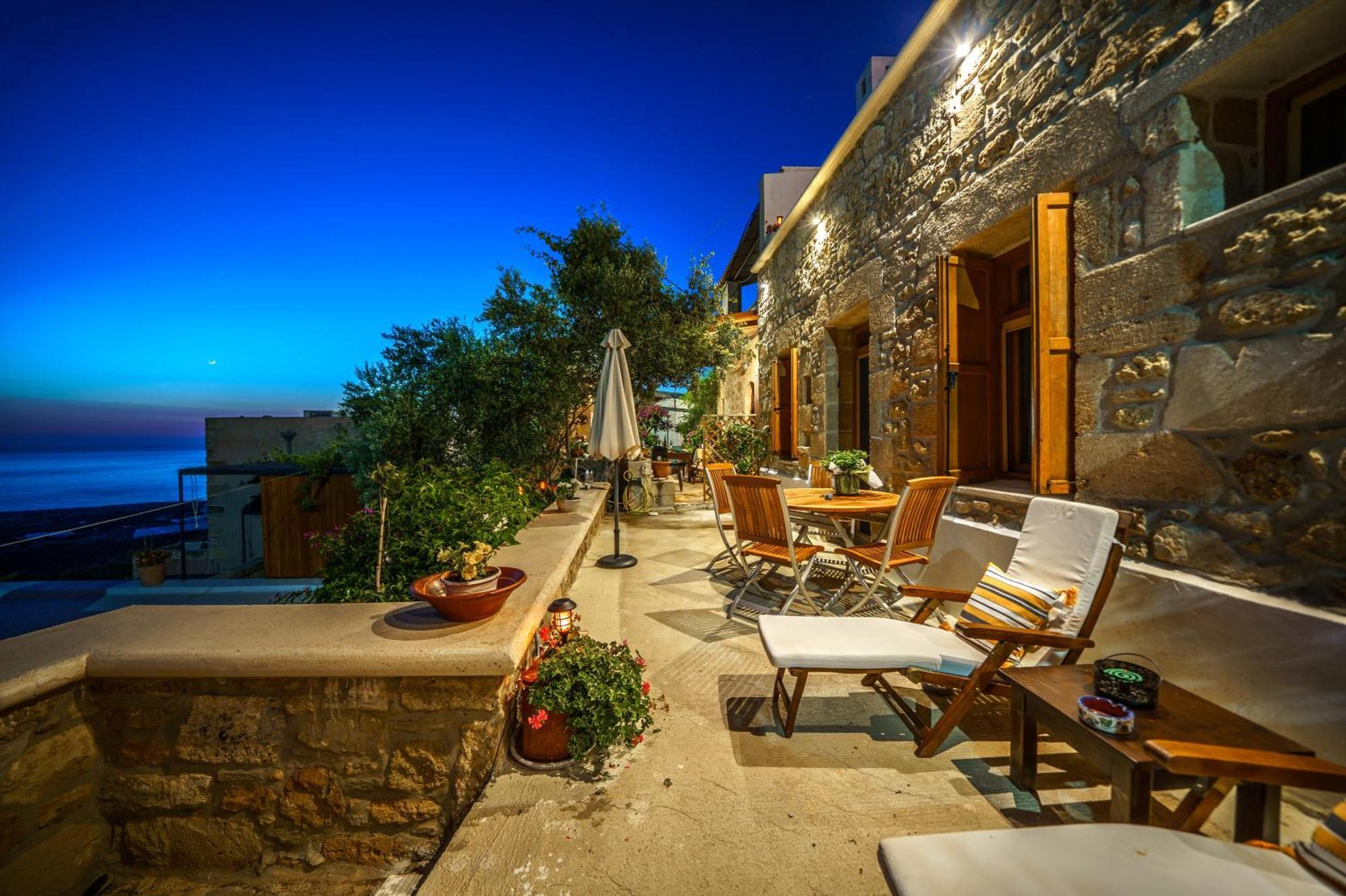 Mary'S Stone House Apartment Falasarna Ngoại thất bức ảnh